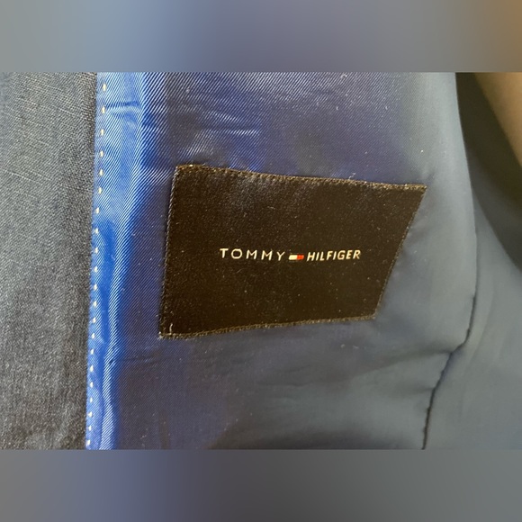 Tommy Hilfiger - Formal Canvas Blazer - 36R - Picture 2 of 3